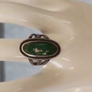 Vintage Green Turquoise and Sterling Ring